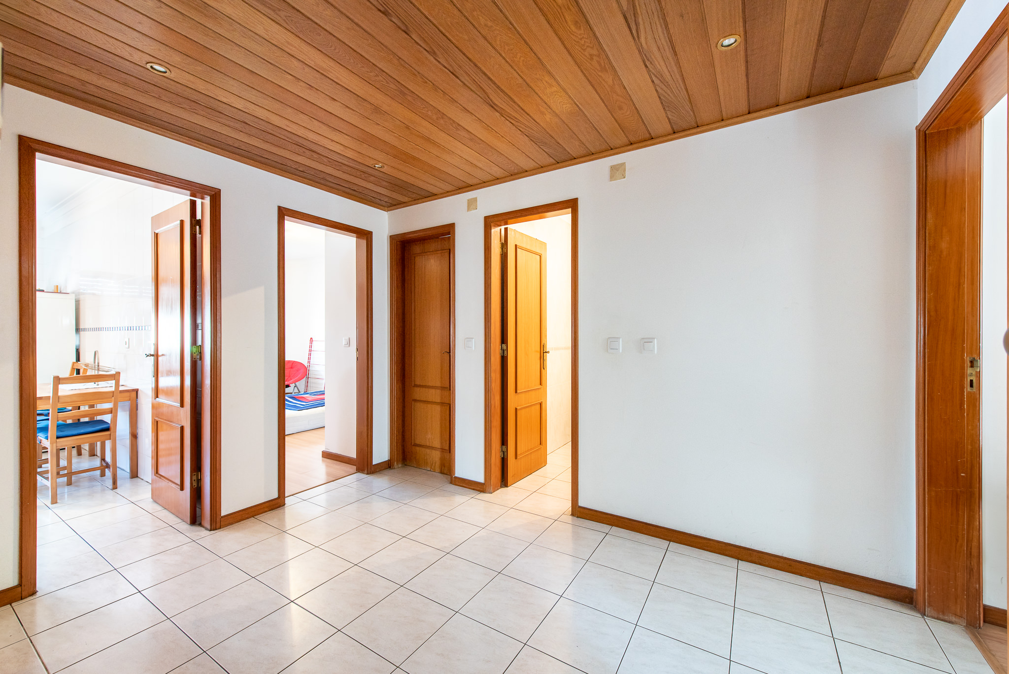 Apartamento T2 Bem Localizado na Moita